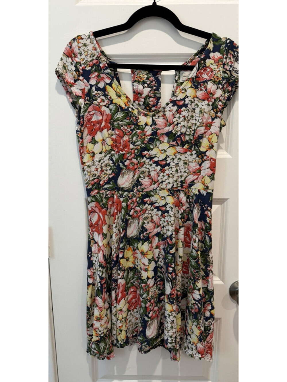 Abercrombie & Fitch Women's Floral Midi Dress Medium